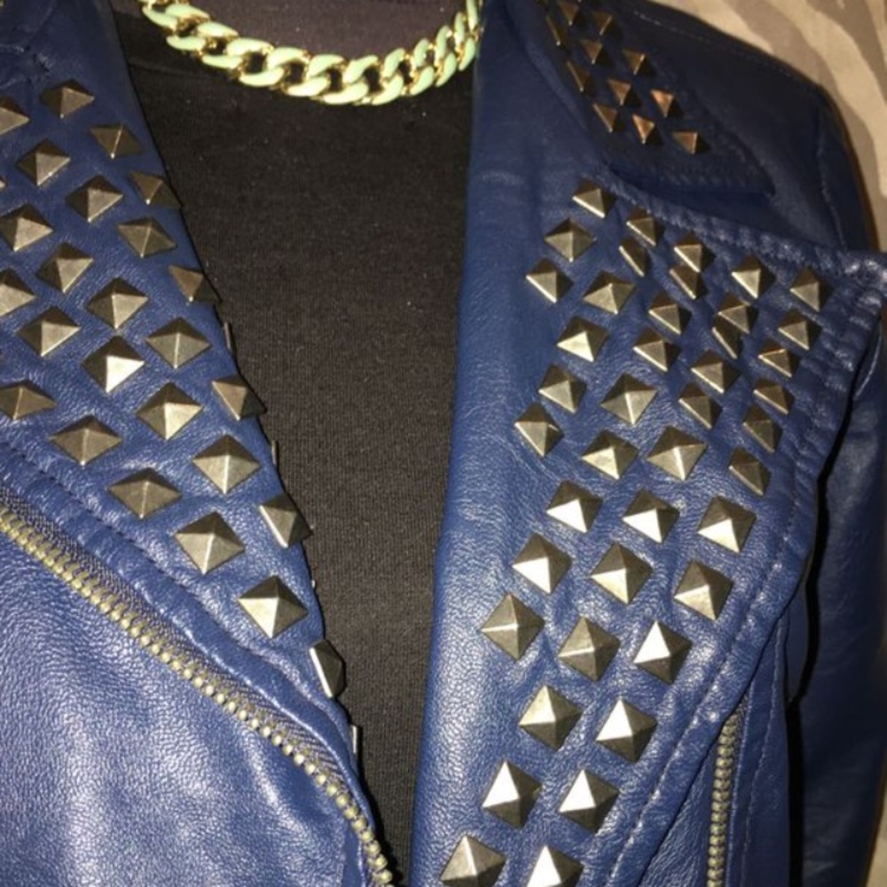 Jacket - Picture 3 of 3